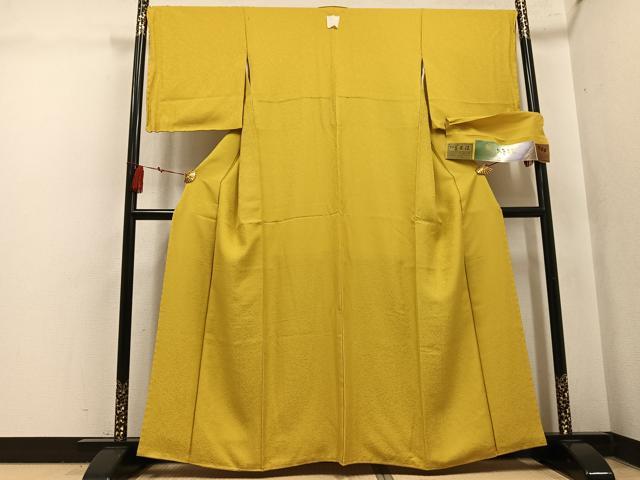 平和屋着物●上質な色無地 堅牢草木染 花唐草地紋 芥子色 反端付き 正絹 逸品 未使用 AABK8245ph