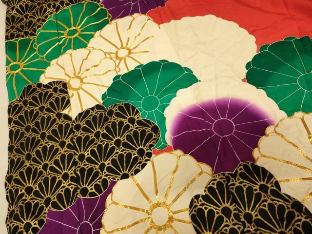 平和屋本店●お引きずり・お引き摺り・引き振袖 和装 結婚式 舞妓 芸妓 芸者 衣装 駒刺繍 舞花雲取り文 黒地 金彩 逸品 AABK8297fw