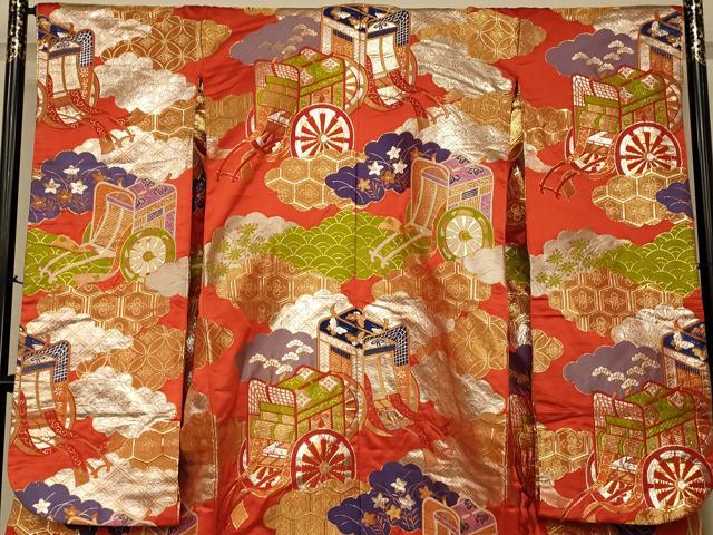 平和屋本店●色打掛 和装 婚礼 結婚式 花嫁 神社挙式 唐織 雲取り御所車草花文 金銀糸 逸品 AABK8308fw