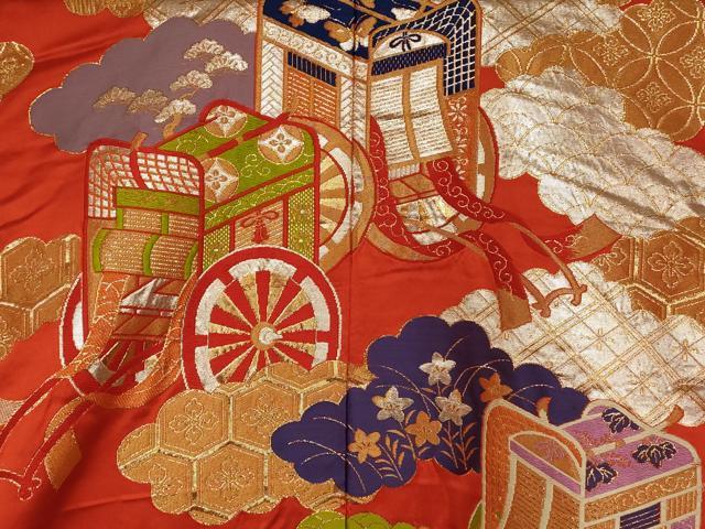 平和屋本店●色打掛 和装 婚礼 結婚式 花嫁 神社挙式 唐織 雲取り御所車草花文 金銀糸 逸品 AABK8308fw