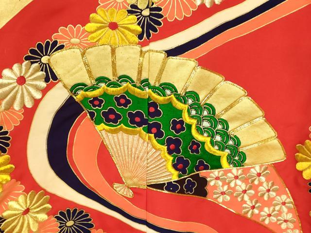 平和屋本店●色打掛 和装 婚礼 結婚式 花嫁 神社挙式 駒刺繍 飛鶴舞花扇子文 金彩 金銀糸 逸品 AABK8341fw