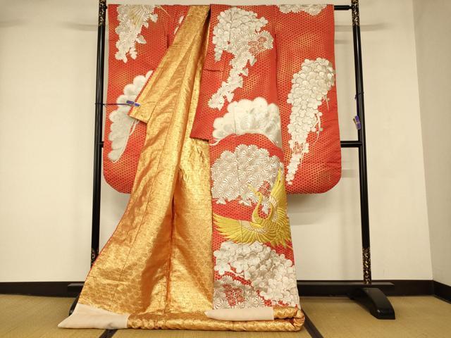 平和屋本店●色打掛 和装 婚礼 結婚式 花嫁 神社挙式 刺繍 飛鶴松竹梅文 金銀糸 逸品 AABK8360fw