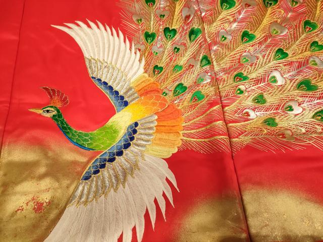 平和屋本店●色打掛 和装 婚礼 結婚式 花嫁 神社挙式 刺繍 孔雀文 暈し染め 金銀糸 金彩 逸品 AABK8364fw