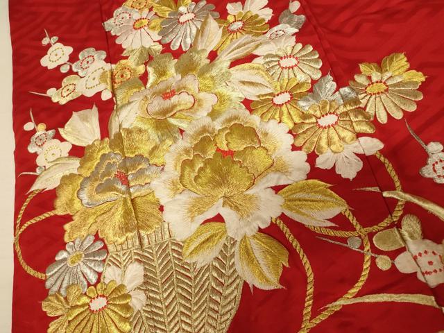 平和屋本店●お引きずり・お引き摺り・引き振袖 和装 結婚式 舞妓 芸妓 芸者 衣装 総刺繍 枝梅飾花文 金銀糸 逸品 AABK8367fw
