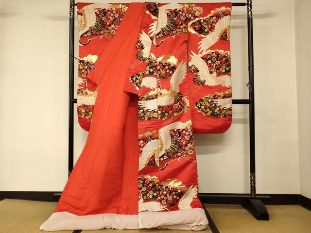 平和屋本店●色打掛 和装 婚礼 結婚式 花嫁 神社挙式 唐織 飛鶴草花雲取り文 金銀糸 逸品 AABK8410fw