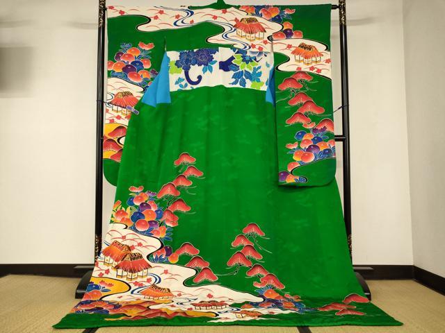 平和屋本店●お引きずり・お引き摺り・引き振袖 和装 結婚式 舞妓 芸妓 芸者 衣装 駒刺繍 更紗花松風景文 金彩 逸品 AABK8475fw