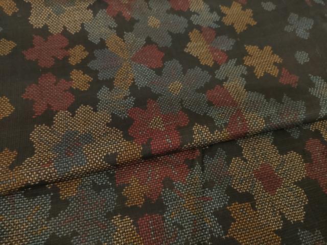 平和屋着物●本場大島紬 7マルキ 花尽くし 黒地 正絹 逸品 AABK8484ck