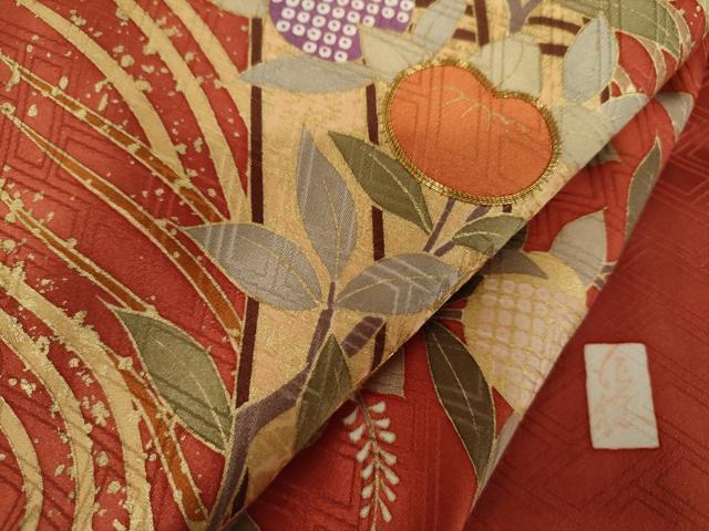 平和屋着物●十日町老舗ブランド 吉澤友禅 吾妻徳穂 振袖 駒刺繍 花筏文 橘 金彩 正絹 逸品 AABK8566cs