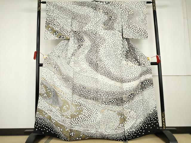 平和屋着物●中国三大刺繍 相良刺繍 訪問着 おぼろ染 重ね絞り 流水花文 銀通し地 正絹 逸品 AABK8606cs