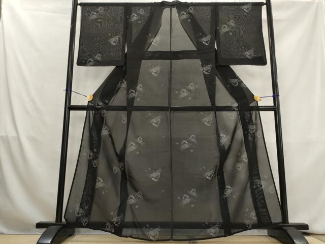 平和屋着物*夏物 本場大島紬 夏大島 120亀甲 蟹 黒地 正絹 逸品 AABK8900st