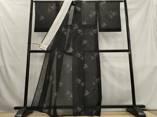 平和屋着物*夏物 本場大島紬 夏大島 120亀甲 蟹 黒地 正絹 逸品 AABK8900st