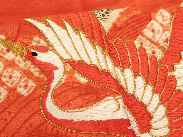 平和屋着物∵女の子 十三参り 子供 祝着 絞り 駒刺繍 飛鶴地紙花文 金銀彩 正絹 逸品 AABK9250ja