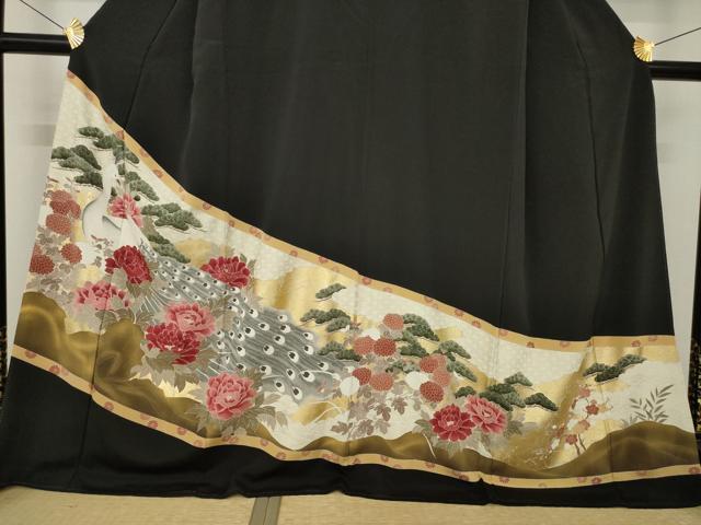 平和屋着物●豪華黒留袖 刺繍 孔雀花文 金彩 正絹 逸品 AABK9323ck