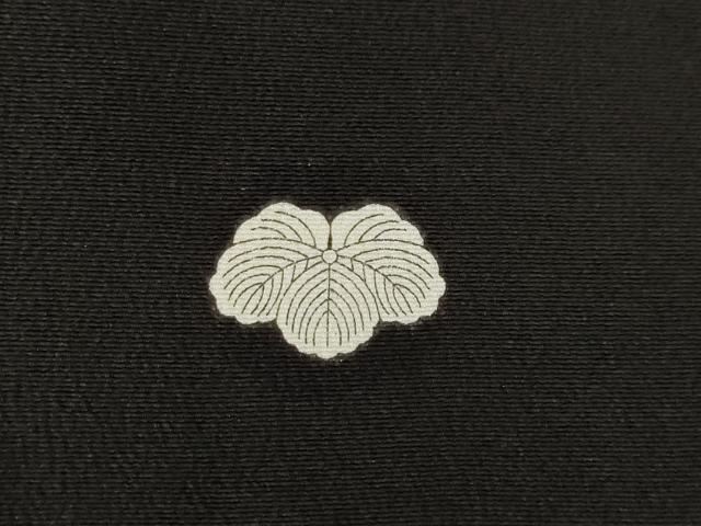 平和屋着物●豪華黒留袖 刺繍 孔雀花文 金彩 正絹 逸品 AABK9323ck