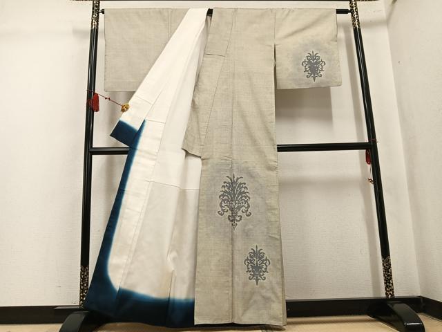 平和屋着物●訪問着 本場大島紬 白大島 7マルキ 舞花文 正絹 逸品 AABK9886ph