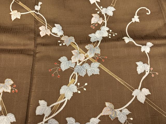 平和屋着物●訪問着 駒刺繍 葡萄蔦草文 暈し染め 金彩 正絹 逸品 AABK9916ph
