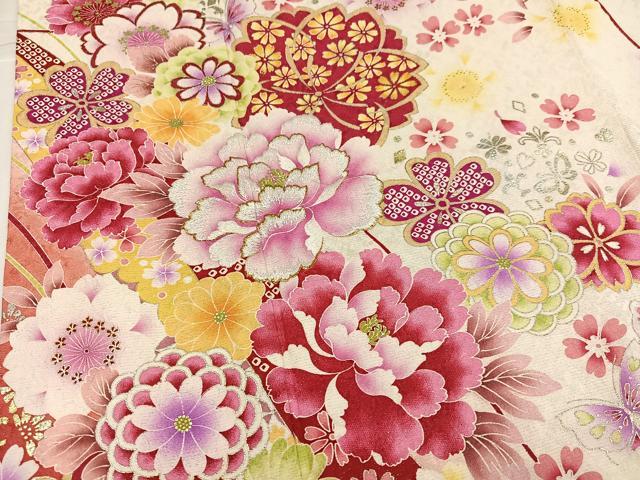 平和屋着物●豪華振袖 花蝶文 暈し染め 金銀彩 銀通し地 正絹 逸品 AABK9943ph