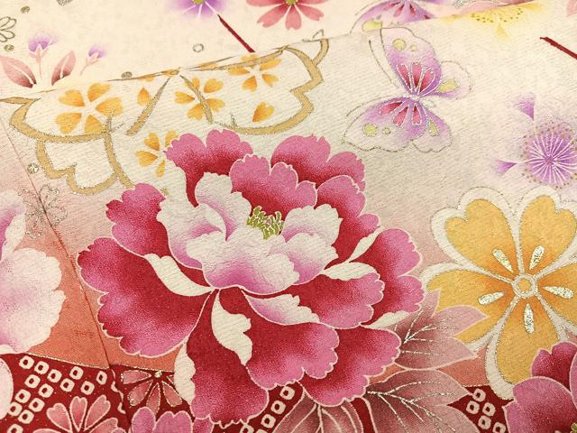 平和屋着物●豪華振袖 花蝶文 暈し染め 金銀彩 銀通し地 正絹 逸品 AABK9943ph