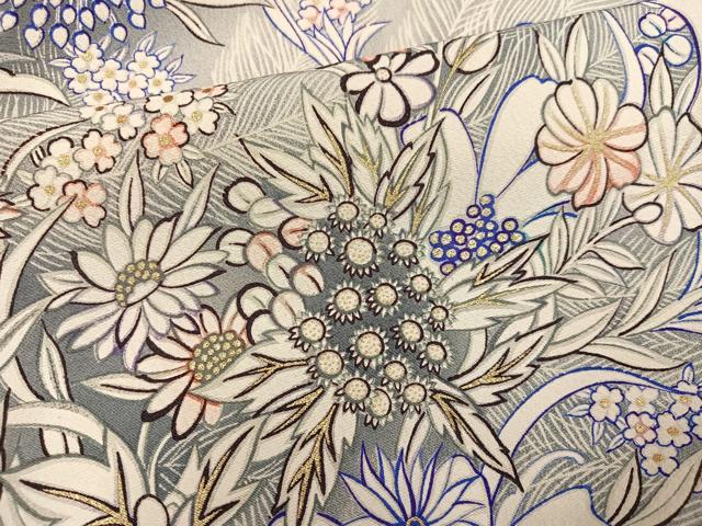 平和屋着物●豪華振袖 駒刺繍 孔雀花文 暈し染め 金彩 正絹 逸品 AABK9950ph