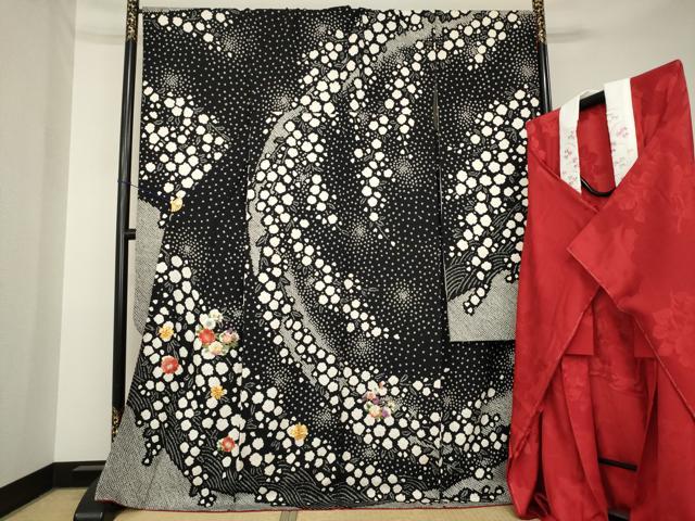 平和屋着物●豪華振袖・長襦袢(無双仕立て)セット 総絞り 駒刺繍 花丸文 黒地 ロング丈 正絹 逸品 AABL0042ck
