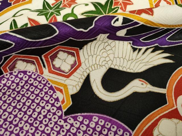 平和屋着物●豪華振袖 飛鶴吉祥松文 黒地 金彩 正絹 逸品 AABL0080ck