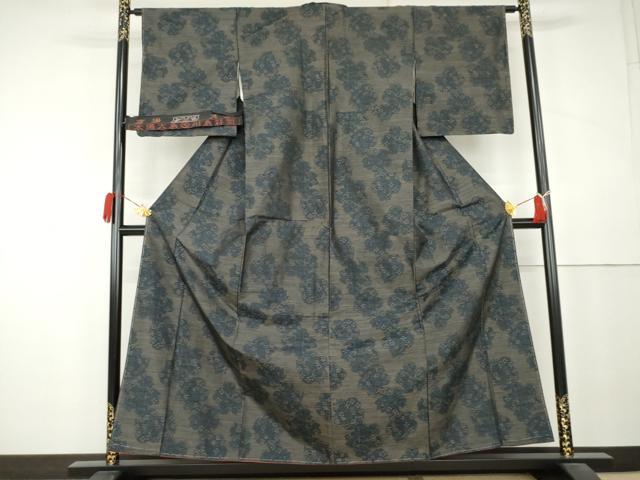 平和屋着物●本場大島紬 舞花文 反端付き 正絹 逸品 AABL0146cs