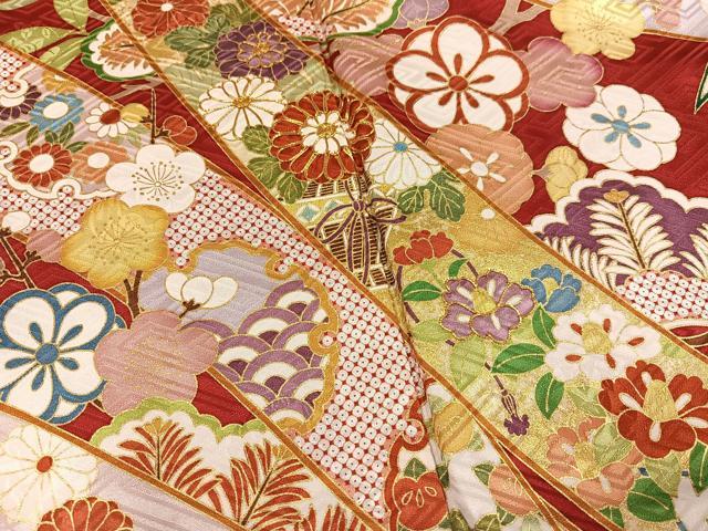 平和屋着物●創業460年・千總 振袖 駒刺繍 吉祥花宝尽くし 金彩 正絹 逸品 AABL0632ph