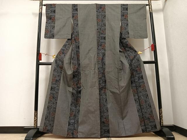 平和屋着物●本場大島紬 7マルキ 陶器文 正絹 逸品 AABL0668ph
