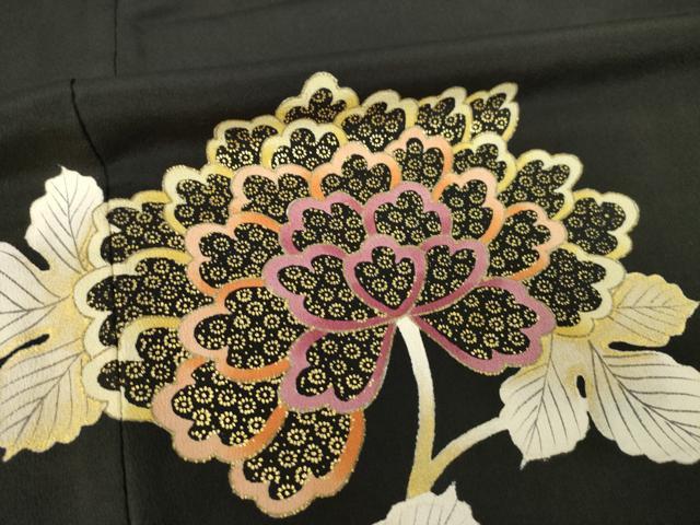 平和屋着物●豪華黒留袖 駒刺繍 菊 金彩 正絹 逸品 AABL0895ck