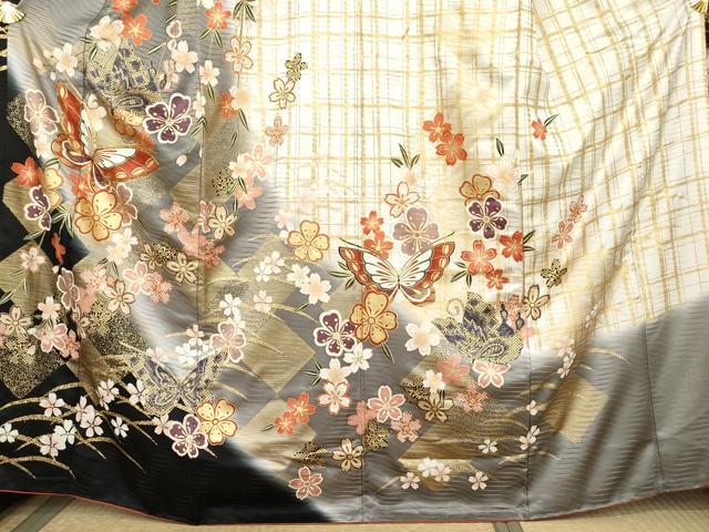 平和屋着物●豪華振袖 駒刺繍 花蝶文 暈し染め 金彩 正絹 逸品 AABL1071cs