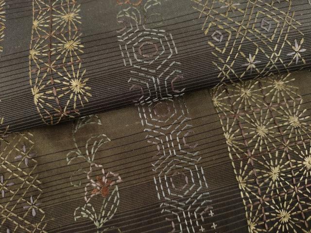 平和屋着物●本場縞大島紬 訪問着 総刺繍 刺し子 更紗花間道 正絹 逸品 未使用 AABL1162cs