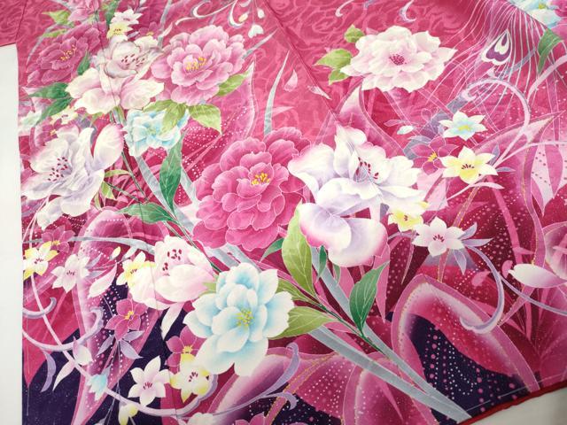 平和屋着物●豪華振袖 刺繍 孔雀羽草花文 暈し染め 金糸 銀通し地 正絹 逸品 AABL1167cs