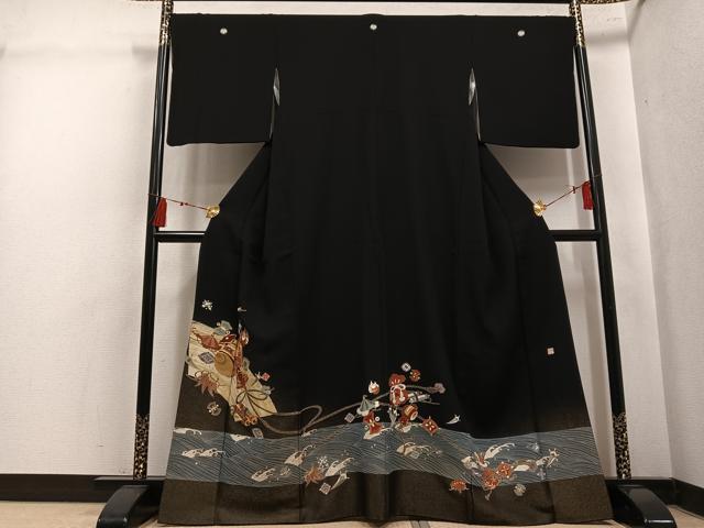 平和屋着物●豪華黒留袖 作家物 駒刺繍 立波宝尽くし 金彩 正絹 逸品 AABL1676ph