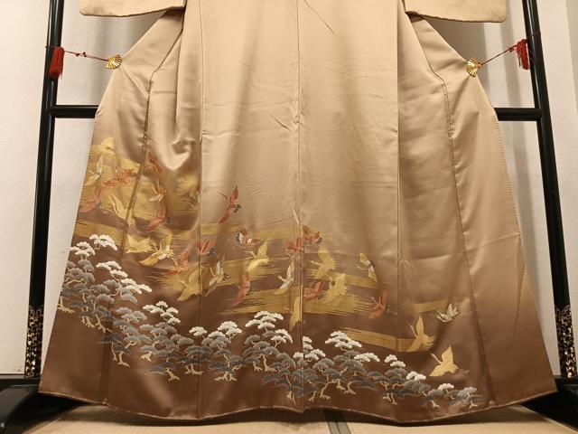 平和屋着物●豪華色留袖 駒刺繍 群れ鶴松文 暈し染め 金彩 正絹 逸品 AABL1774ph