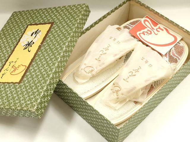 平和屋着物▼和装小物 和装草履 心斎橋 てんぐ ビーズ 花柄 更紗 共箱付き 逸品 未使用 AABL1979ay