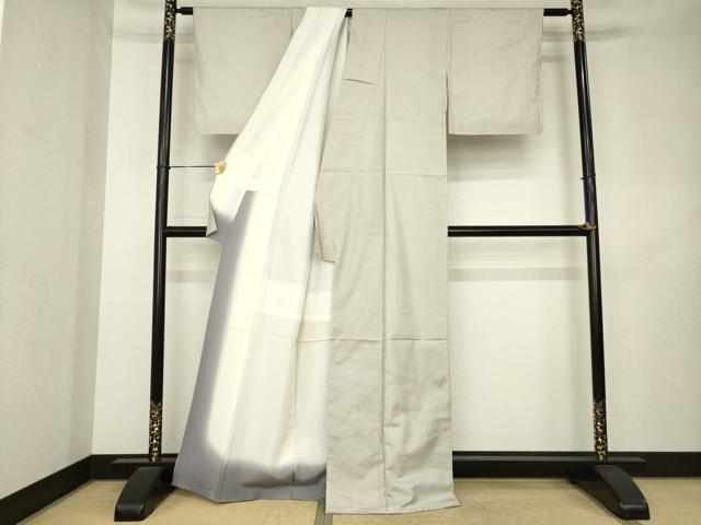 平和屋着物●本場大島紬 白大島 100亀甲 総詰め 正絹 逸品 AABL2036ck