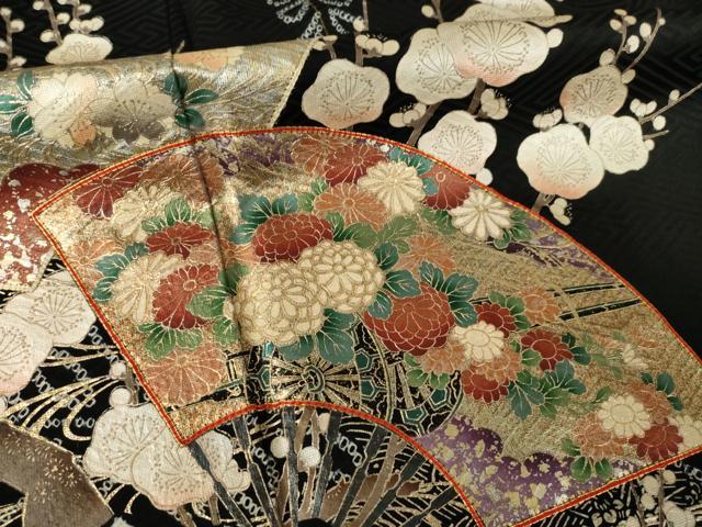 平和屋着物●豪華振袖 絞り 駒刺繍 扇面花文 黒地 金彩 正絹 逸品 AABL2111ck