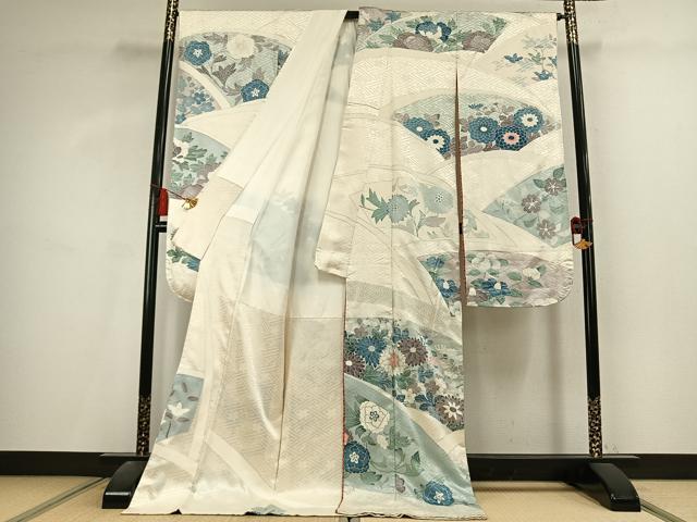 平和屋着物●豪華振袖 駒刺繍 草花文 銀彩 正絹 逸品 AABL2822fy