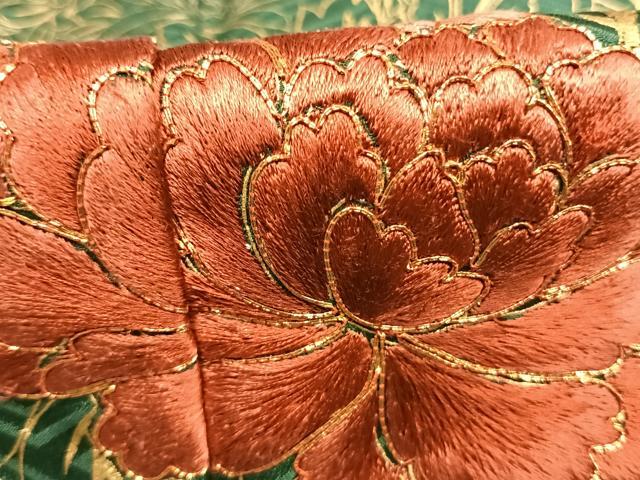 平和屋着物●訪問着 駒刺繍 雲取り花文 黒地 金銀彩 やまと誂製 正絹 逸品 AABL2945fy