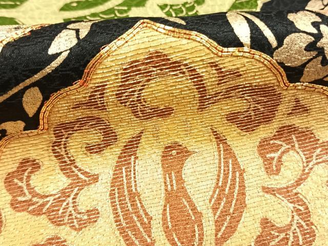 平和屋着物●豪華振袖 駒刺繍 吉祥花鳥文 黒地 金彩 正絹 逸品 AABL3122fy