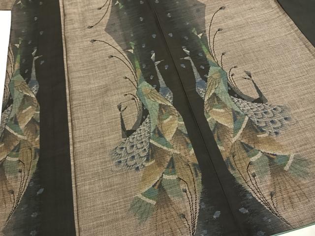 平和屋着物●本場大島紬 9マルキ 孔雀文 正絹 逸品 AABL3193fy