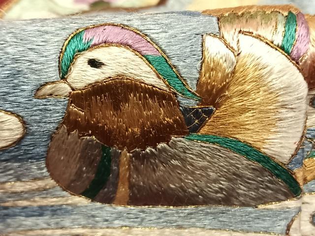 平和屋着物●豪華振袖 総刺繍 地紙舞蝶花鳥文 暈し染め 金糸 正絹 逸品 AABL3195fy