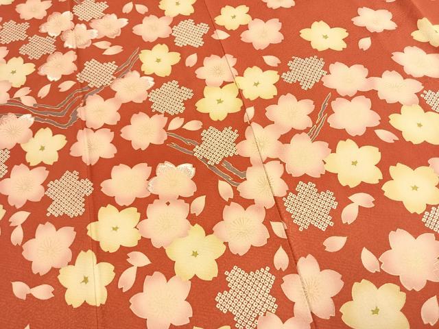 平和屋着物●豪華振袖 刺繍 舞桜文 金彩 正絹 逸品 AABL3245fy
