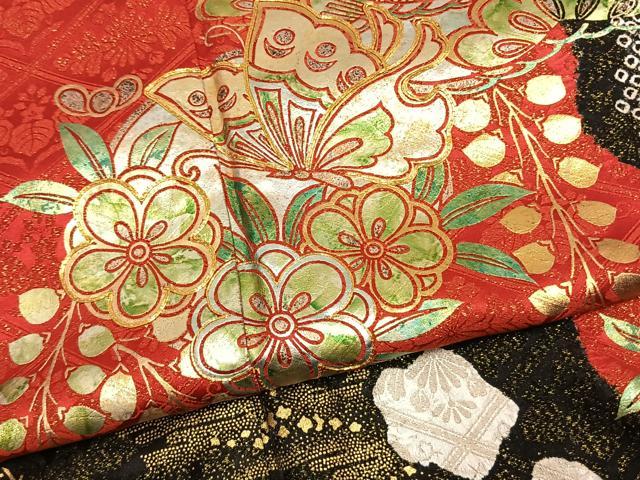 平和屋着物●豪華振袖 絞り 駒刺繍 花蝶文 金銀彩 金通し地 正絹 逸品 AABL3276fy