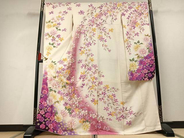 平和屋着物●豪華振袖 刺繍 草花文 暈し染め 金糸 銀通し地 正絹 逸品 AABL3391fy