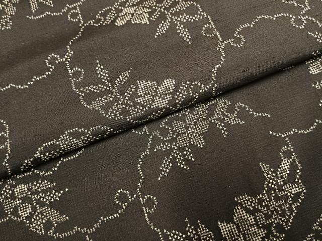 平和屋着物●本場大島紬 7マルキ 雪輪花文 正絹 逸品 AABL3438fy