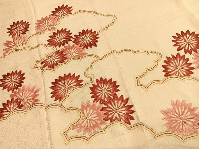 平和屋着物●豪華色留袖 総刺繍 雲取り花文 金糸 正絹 逸品 未使用 AABL3533fy