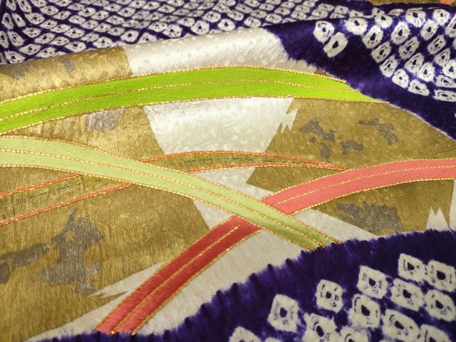 平和屋着物●豪華振袖 絞り 駒刺繍 雪芝舞蝶文 金彩 正絹 逸品 AABL3652ck