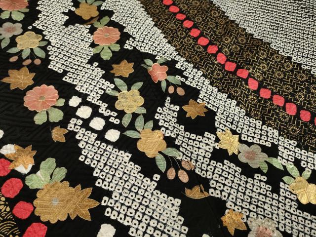 平和屋着物●豪華振袖 総絞り 吉祥舞花文 黒地 正絹 逸品 AABL3707ck