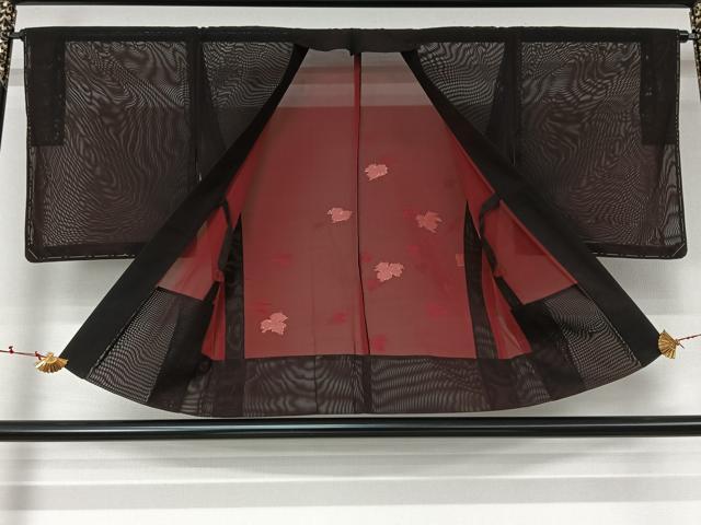 平和屋着物▽羽織 スリーシーズン 春夏秋 塵除け 紗 唐草文 黒地 正絹 逸品 未使用 AABL3835jh